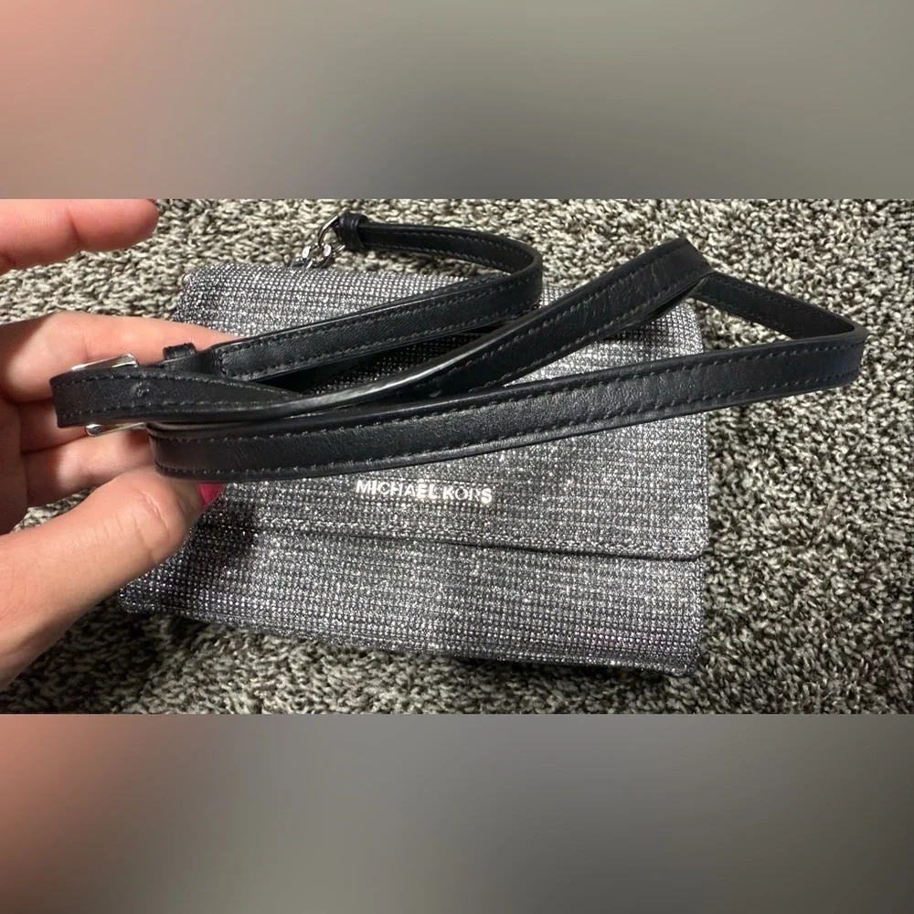 Michael Kors medium crossbody/clutch